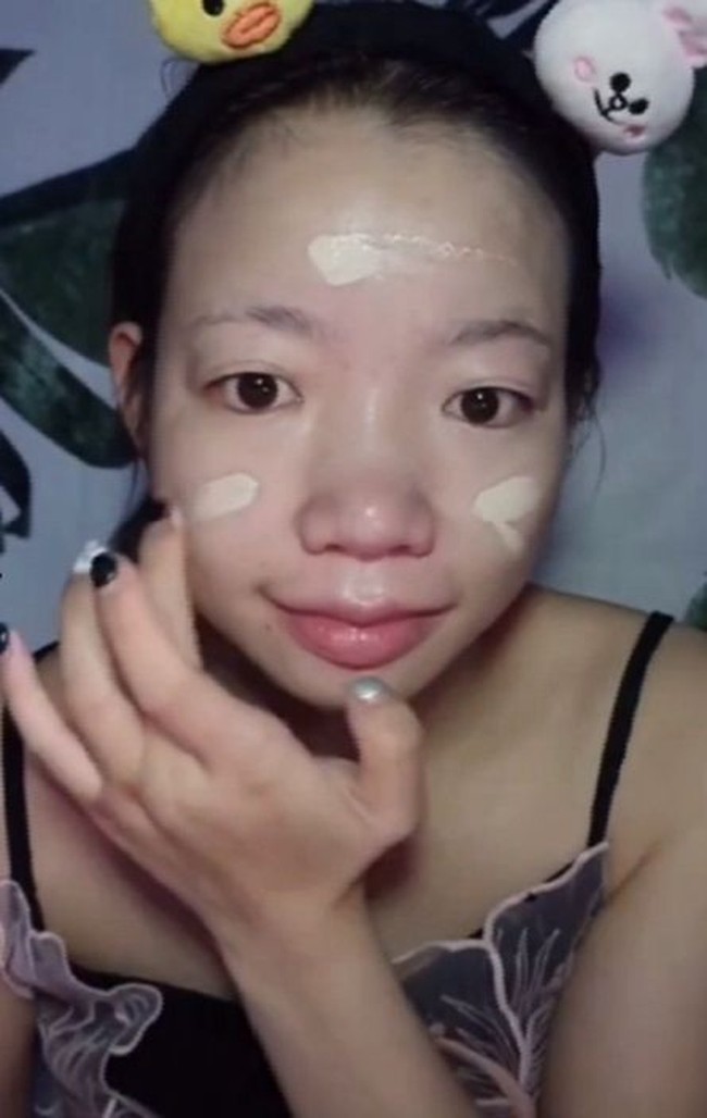 Tak sedikit dari netizen yang menonton video tersebut tercengang olehnya karena ia terlihat sangat berbeda setelah dandan. Keterampilan makeup yang mampu mengubah wajahnya itu pun membuat banyak orang kagum. Foto: Istimewa