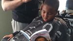 Pangkas Rambut di Barbershop Ini Gratis, Syaratnya..