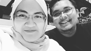 Mantan pesinetron cilik, Mega Utami, lulus dari Fakultas Kedokteran Universitas Indonesia. Untuk mengingatnya, dia adalah pemeran Jejen di film Joshua Oh Joshua. Kini, Mega Utami berprofesi sebagai dokter. Foto: Mega Utami (dok. ist)