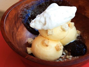 Yummy! Es Krim Keju Swiss Ini Dibuat dengan Keju Berusia 2 Tahun