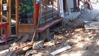 Beberapa bangunan yang hancur di Gili Trawangan akibat gempa (Austin Gusman/Istimewa)