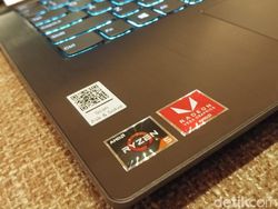 Lenovo Yoga 530 Tampil Menawan dengan Spek Menggoda