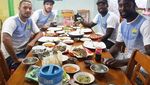 Sosok Tampan Raphael Maitimo, Pesepakbola Indonesia yang Hobi Makan Buah