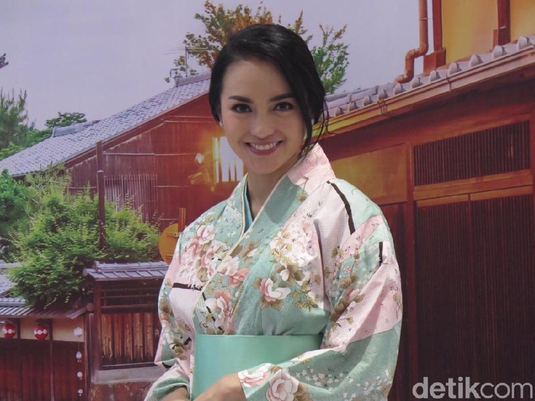 Ririn Ekawati: Aku Single Parent yang Fight Buat Anak Ririn Ekawati: Aku Single Parent yang Fight Buat Anak