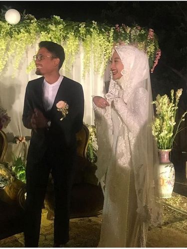 Inspirasi gaun pengantin muslimah.