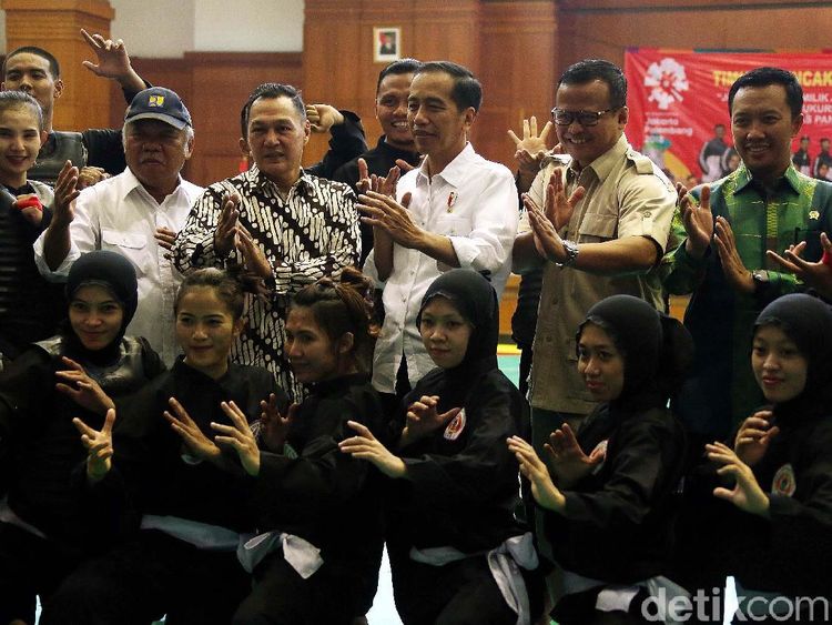 Jurus Jokowi di Pelatnas Pencak Silat