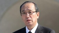Wali Kota Hiroshima, Kazumi Matsui, menyampaikan pidato tahunan dalam peringatan ini. Dia menyerukan dunia bebas senjata nuklir dan memperingatkan semakin mencuatnya nasionalisme secara luas yang mengancam perdamaian. Foto: AFP PHOTO/JIJI PRESS
