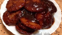 Kalau mau beli semur jengkol yang awet, buatan @jengkol_idola bisa dicoba nih. Kuahnya sengaja dibuat kental supaya kualitas jengkol tahan lama. Foto: Instagram