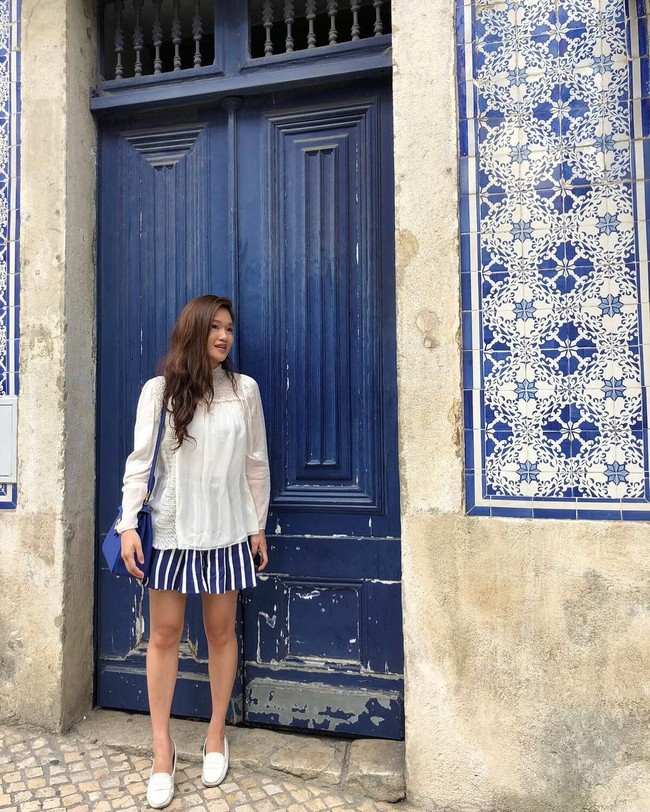 Pengalaman yang tak terlupakan tersebut membuat Queenie jadi lebih memiliki gairah hidup dan mengejar tujuan hidupnya. Aku sekarang merasa jadi orang yang lebih baik dan bekerja keras untuk mencapai cita-cita hidupku karena hidup tidak terduga bisa berubah kapanpun, tambahnya.  Foto: Instagram