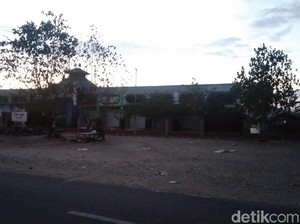 Jelang Malam, Listrik di Lombok Utara Masih Padam