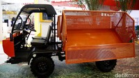 Saat ini, industri dalam negeri telah mampu memproduksi sebanyak 184 jenis komponen atau setara 70 persen dari nilai total pengembangan alat transportasi untuk penumpang dan hasil pertanian tersebut.