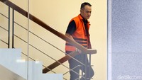 Fahmi akan diperiksa sebagai saksi untuk tersangka Andri Rahmat. Sedangkan Andri Rahamt akan diperiksa sebagai saksi untuk tersangka Fahmi Darmawansyah, yang diketahui sebagai suami dari artis Inneke Koesherawati.
