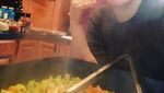 Aksi Keren Lady Gaga Saat Masak Ravioli hingga Beefsteak