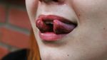 Enggak Kuat Jangan Lihat! Tren Tounge Splitting Agar Mirip Lidah Kadal