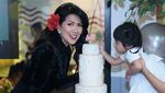 Rayakan Ultah ke-46, Venna Melinda Makin Dekat dengan Calon Mantu