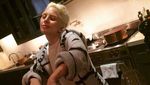 Aksi Keren Lady Gaga Saat Masak Ravioli hingga Beefsteak