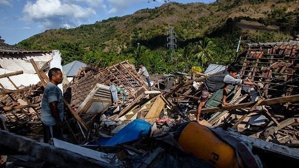 Warga Beranikan Diri Kembali ke Rumah Pasca Gempa