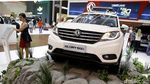 Sama-sama Mobil China, Larisan Wuling atau DFSK?