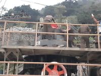 Satpol PP Karawang Segel Penambangan Batu di Sirnalanggeng