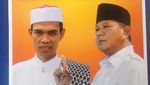 Foto: ACTA Pamer Poster Prabowo-Ustaz Abdul Somad