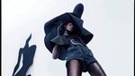 Duckie Thot Model Berkulit Gelap yang Mempesona