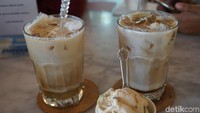 Spiegel asyik dikunjungi buat nongkrong bersama teman-teman, sambil menikmati kopi dingin yang lezat (Shinta/detikTravel)