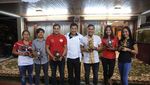 Ketika Para Atlet Lomba 17-an di Kediaman Menpora