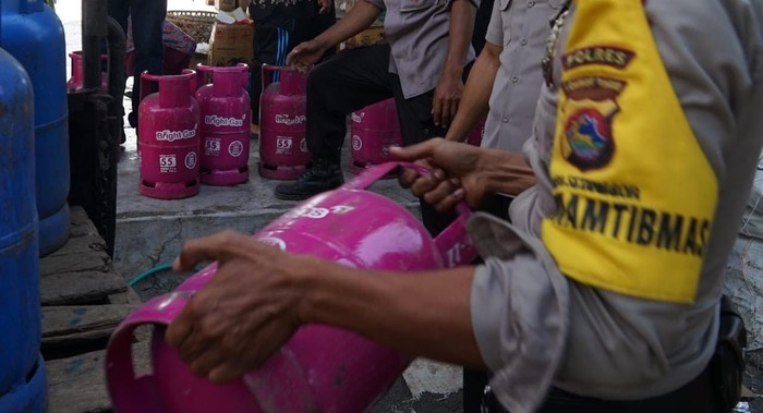 Pertamina Gerak Cepat Pasok BBM dan LPG ke Posko Gempa Lombok