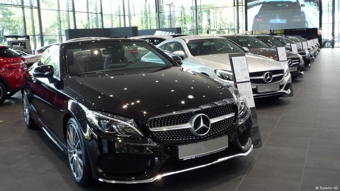Angka Penjualan Mercedes Benz Turun Tajam dalam 2 Bulan Ini