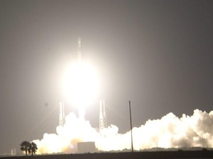 Peluncuran Satelit Merah Putih Sukses, Kado untuk Indonesia