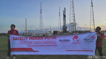Telkom meminta doa restu agar peluncuran Satelit MErah Putih dapat berjalan lancar dan mencapai orbitnya. Foto: Fino Yurio Kristo/detikINET
