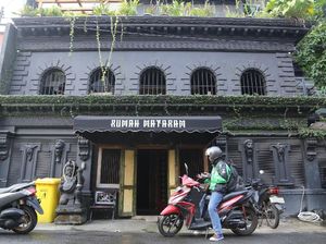 El Sebut Ahmad Dhani Jual Rumah Hoax, Seleb Rayakan HUT RI ke-73
