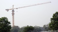 Sempat mencuat persoalan lahan rumah DP Rp 0 di dalam lokasi proyek apartemen mangkrak. PT Pembangunan Sarana Jaya, BUMD DKI Jakarta, yang dipercaya menggarap proyek tersebut mengatakan dari luas 2,9 hektare lahan yang ada di Pondok Kelapa, memang ada sekitar 1,5 hektare lahan yang dikerjasamakan dengan PT Gemilang Usaha Terbilang (GUT), pengembang apartemen yang mangkrak itu.
