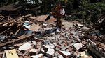 Rumah Hancur dan Jalan Terbelah di Kayangan, Lombok Utara