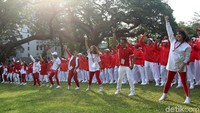 Acara semakin seru dengan berbagai kegiatan interaktif.
