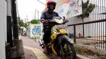 Duh, Pemotor Masih Saja Nekat Terobos Trotoar