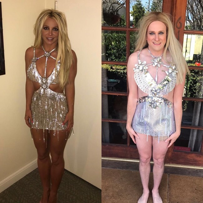 Gaun mini berkilauan Britney Spears juga tak luput dari sasaran Tom. Ya jadinya begini deh...