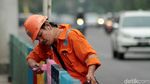 Warna-warni Pagar Pembatas di Jalan Dr Sutomo Jakarta