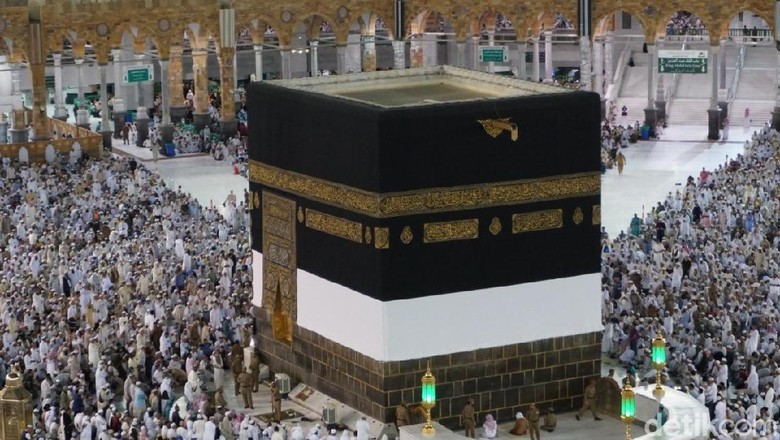 Tips Umrah Akhir Tahun Saat Mekah Dan Madinah Dipadati Jemaah