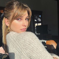 Leo dan Camila memiliki perbedaan usia yang cukup jauh. Camila lebih muda 22 tahun dari Leo. Namun tampaknya perbedaan usia tak jadi masalah. Mengingat Leonardo DiCaprio masih memiliki pesonanya sendiri meski sudah memasuki kepala empat. Foto: dok. Instagram (camilamorrone)