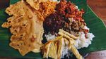 Sarapan Mantap, Nasi Langgi dengan Lauk Empal hingga Telur Dadar