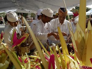 Mengenal Makna-Prosesi Upacara Melaspas di Bali