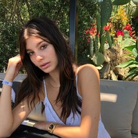 Sebelum menjadi model, Camila pun sempat berakting untuk film dokumenter karya James Franco berjudul My Own Private River di 2012. Di 2018, Camila pun bermain film berjudul Never Goin Back.  Foto: dok. Instagram (camilamorrone)