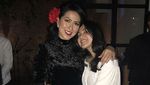Gaya Dua Calon Mantu Venna Melinda