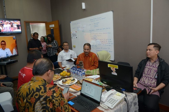 Menpar dan Menlu Terus Pantau Pelayanan Turis di Bandara Lombok