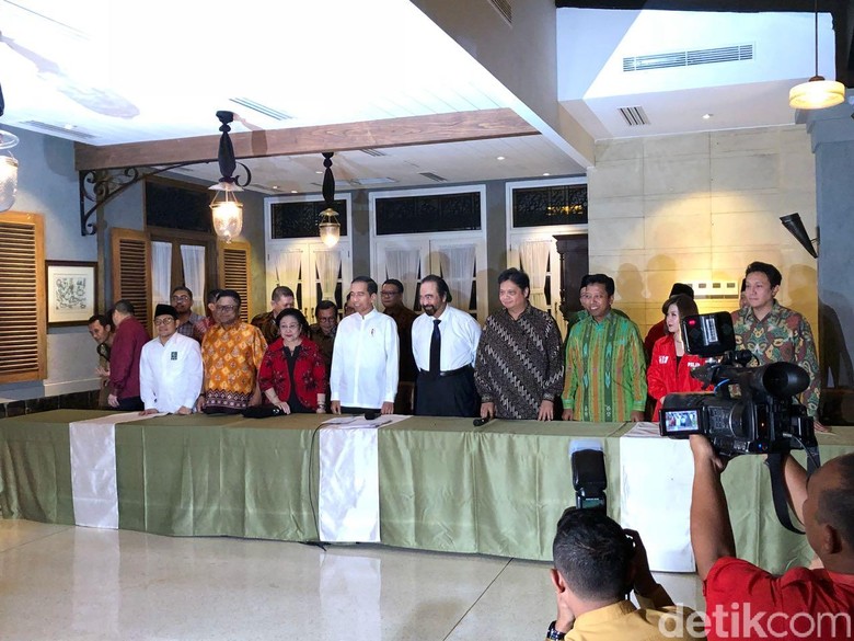 Jokowi Deklarasi Maruf Amin Jadi Cawapres Jokowi Deklarasi Maruf Amin Jadi Cawapres