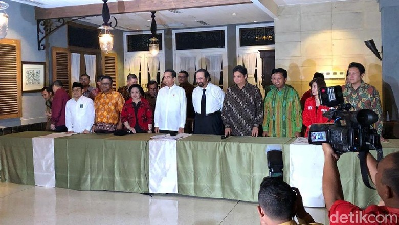 Ini Alasan Jokowi Pilih KH Maruf Amin sebagai Cawapresnya Ini Alasan Jokowi Pilih KH Maruf Amin sebagai Cawapresnya
