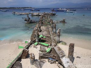 Pantau Terus Situasi Gempa Lombok, Menpar Minta Masyarakat Tenang