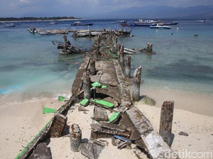 Pantau Terus Situasi Gempa Lombok, Menpar Minta Masyarakat Tenang