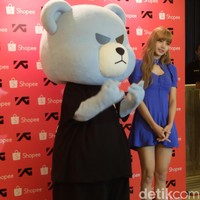 Bagaimana menurutmu dengan penampilan penyanyi berusia 21 tahun ini saat di Jakarta?  Foto: Anggi Mayasari / Wolipop